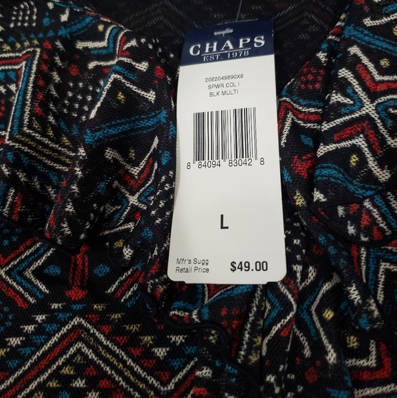 V-Neck Ruffle Top - Picture 4 of 8